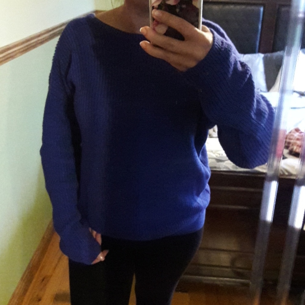 Sweater - Picture 5 of 5